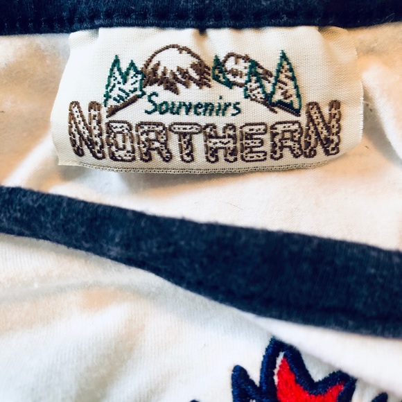 Quebec Tank Top by Souvenirs Northern - Picture 3 of 3